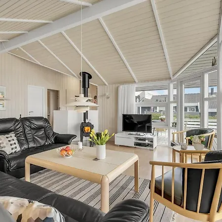 Casa vacanze Three-bedroom In