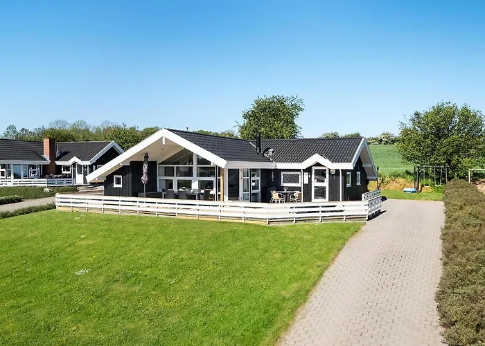 Three-bedroom In Nordborg